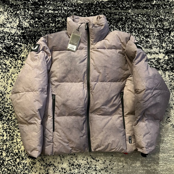 ASRV 0900. Weather-Ready Down Puffer Jacket - Grey
"Wave Dye" - XS - BNWT - Picture 1 of 3